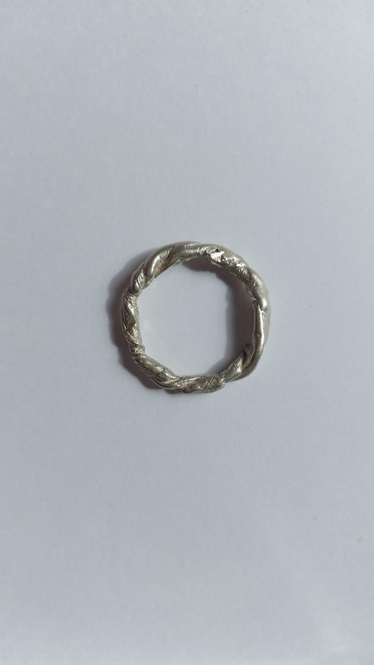 Textural twisted silver ring n°002 size 58.5