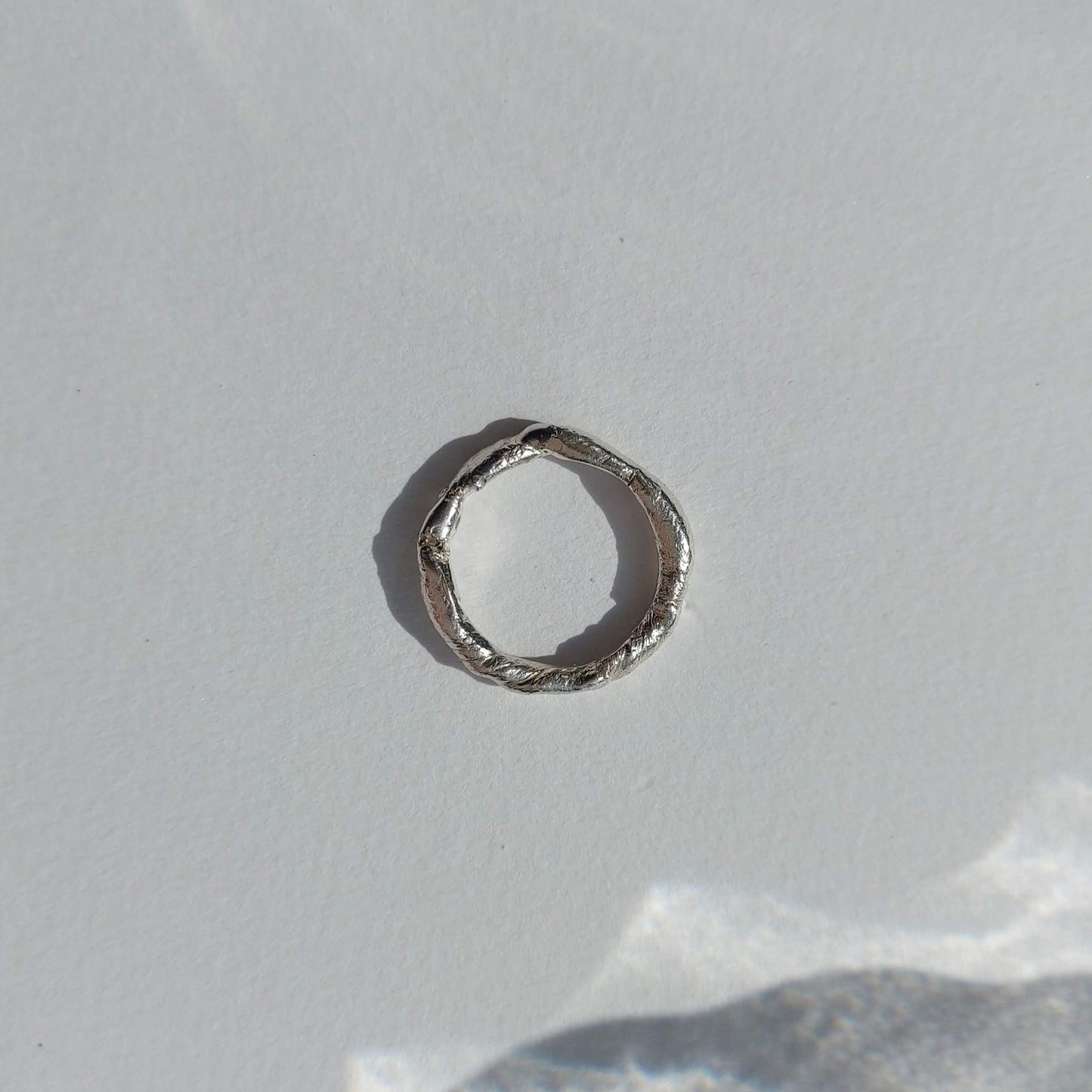 Textural twisted silver ring n°015 size 49